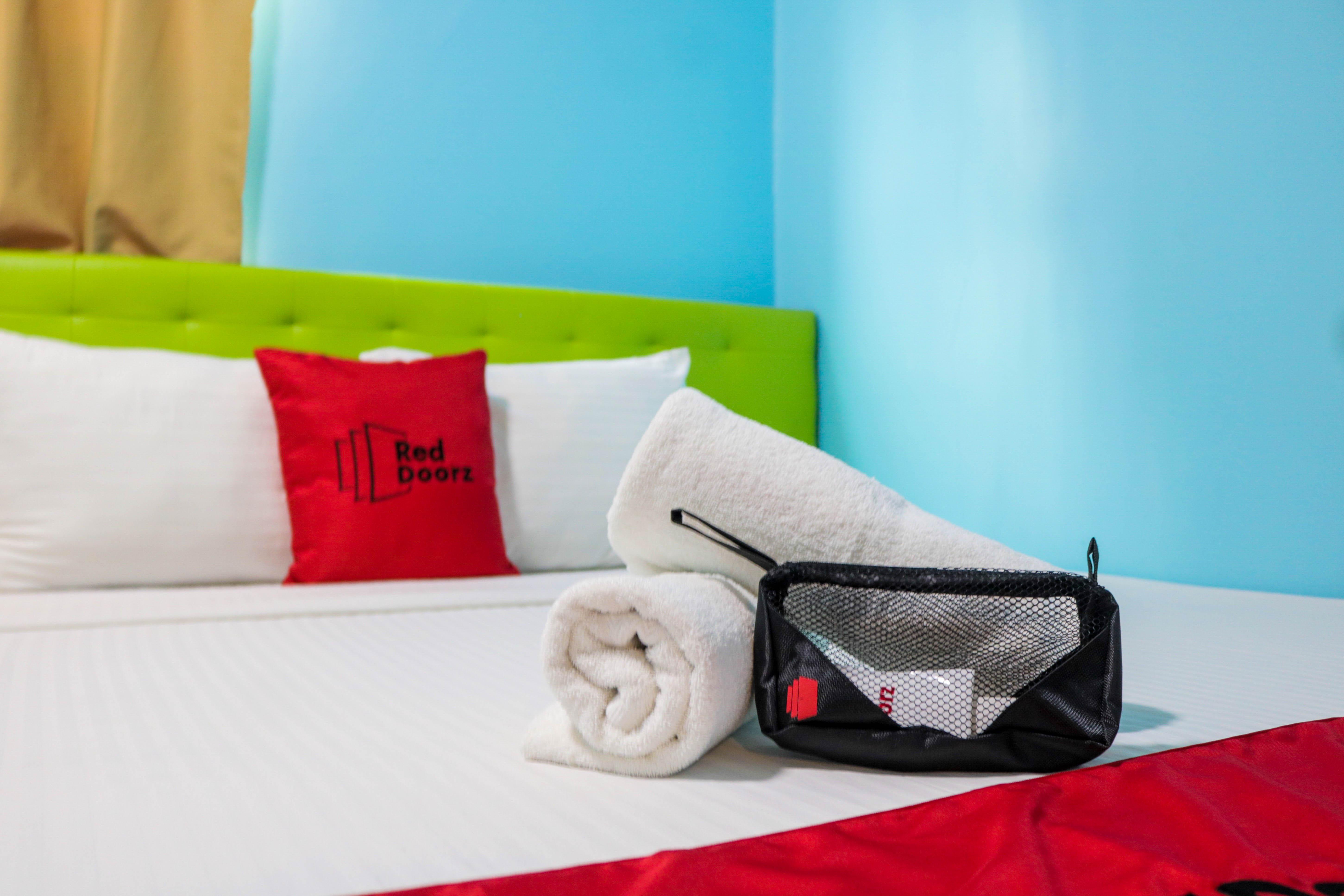 Reddoorz Plus New Era Budget Hotel Mandaue Former Reddoorz Plus Near Uv Mandaue Cebu Εξωτερικό φωτογραφία