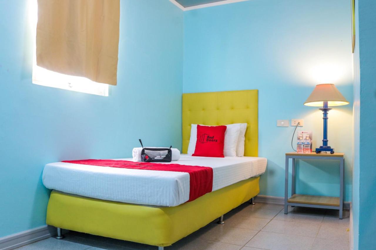 Reddoorz Plus New Era Budget Hotel Mandaue Former Reddoorz Plus Near Uv Mandaue Cebu Εξωτερικό φωτογραφία